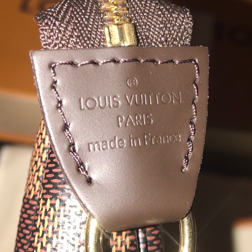 LOUIS VUITTON MINI POCHETTE ACCESSOIRES DAMIER - Picture 2 of 5